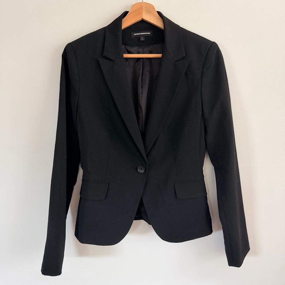 Express Design Studio Black Long Sleeve Button Blazer Jacket Size 4 - Picture 2 of 9